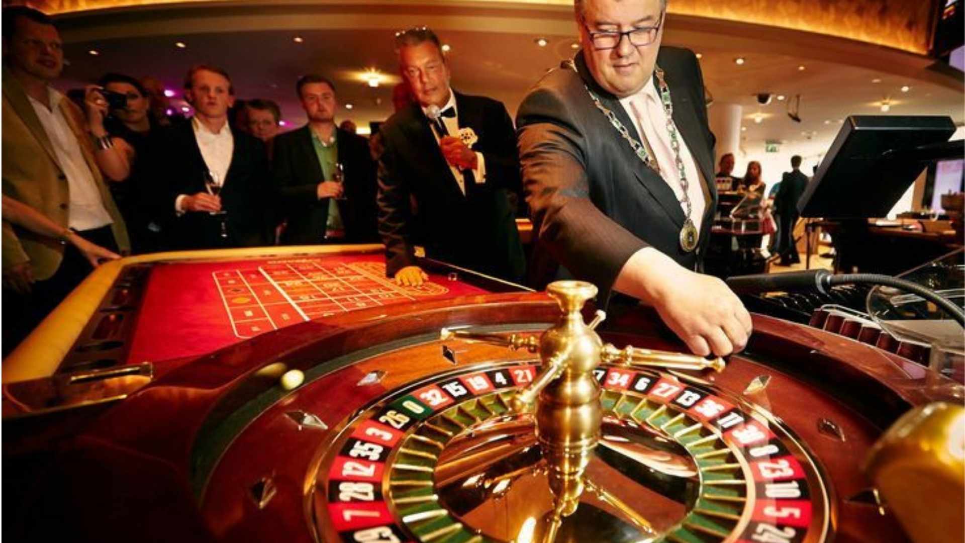 Best casino hotels in vegas on the strip How to Choose a Las Vegas Stay